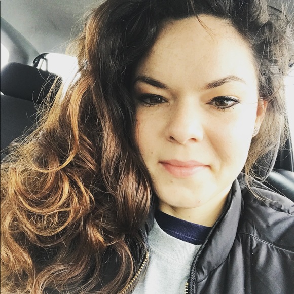 Meet your Posher, Jenny - Picture 1 of 1